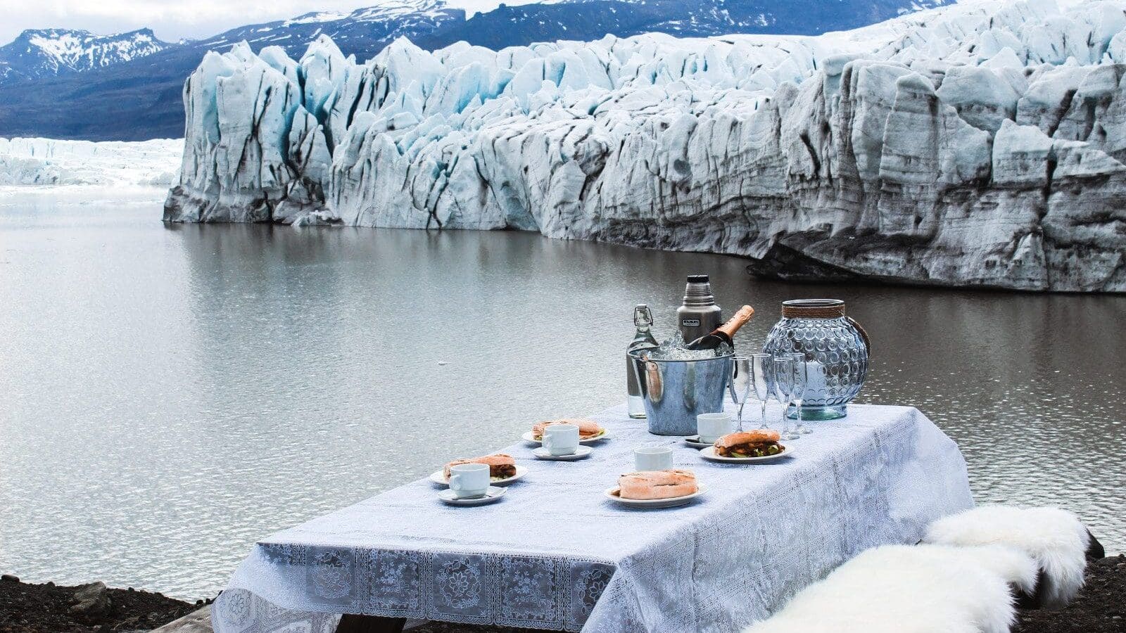 luxury_table_setting_beside_glacier